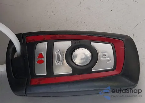 2017 BMW 330I z USA, uszkodzony, nr VIN WBA8B9G33HNU54935